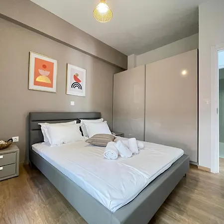 Apartmán Athenean Seaside Serenity Steps From The Riviera *