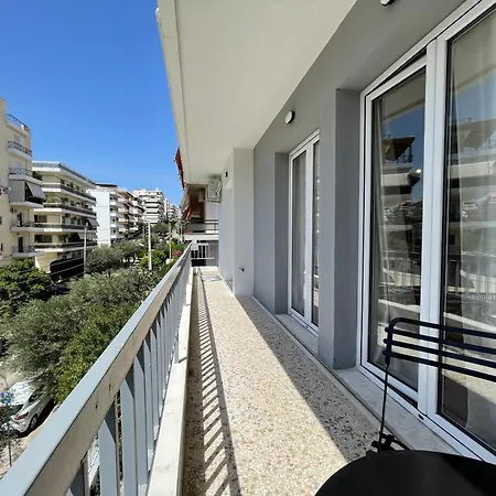 Apartmán Athenean Seaside Serenity Steps From The Riviera Atény